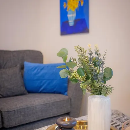 Lethbridge Villa 49 Apartment 3 Super Fibre Wifi, Free Parking Southport Exterior photo