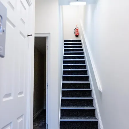 Lethbridge Villa 49 Apartment 3 Super Fibre Wifi, Free Parking Southport Exterior photo